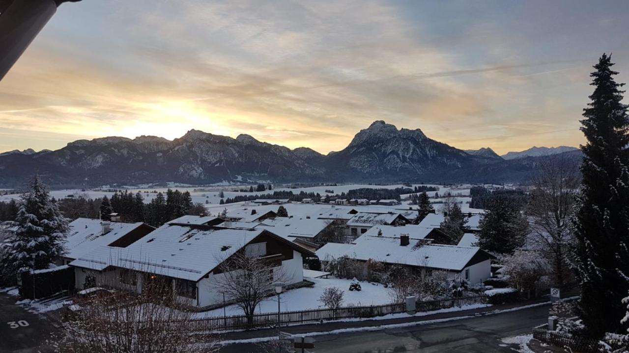 Neuschwanstein-Blick Fussen Exterior foto