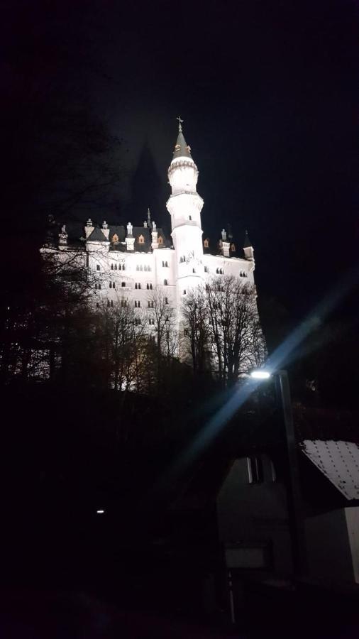 Neuschwanstein-Blick Fussen Exterior foto
